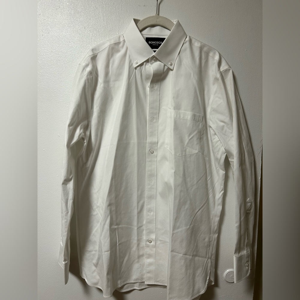 Bonobos Men’s standard fit, size 15.5/33, color white, button-down collar.